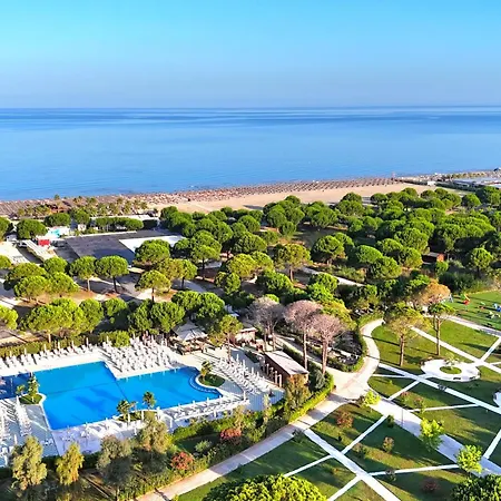 Apartment Lalzit Bay Dream - Happy