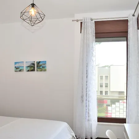 Апартаменты Lalzit Bay Dream - Happy Plazhi San Pietro